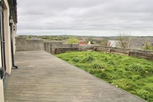 Photo 11- click for photo gallery